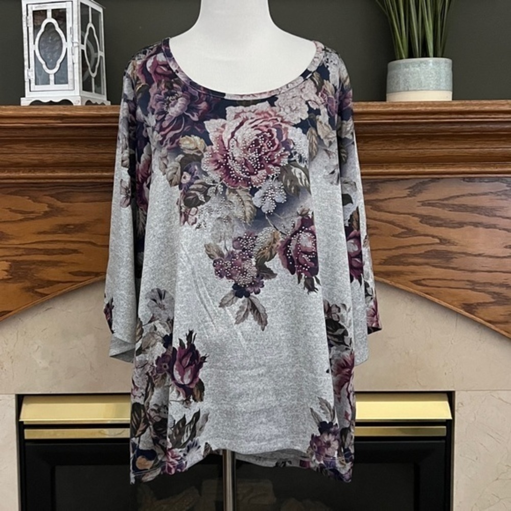 NEW One World Women's Floral Embellished Scoop Neck Top‎ Sz. L